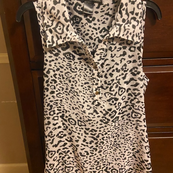 Top - Picture 3 of 5